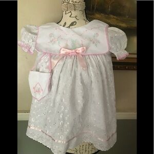 Rare Vintage 1970’s Handmade Eyelet Lace Dress